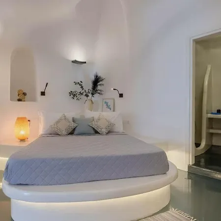 Vakantiehuis Afrodite Sea View Beauty With Rooftop Jacuzzi