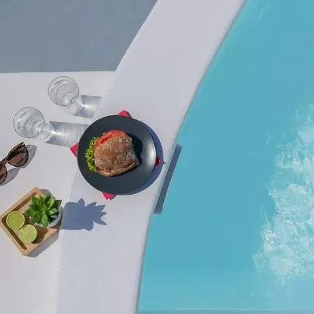 Afrodite Sea View Beauty With Rooftop Jacuzzi Feriehus Fira (Santorini)